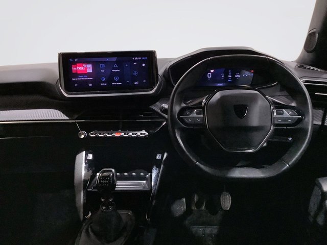 2023 Peugeot 2008 1.2L Allure 5dr - Photo 11