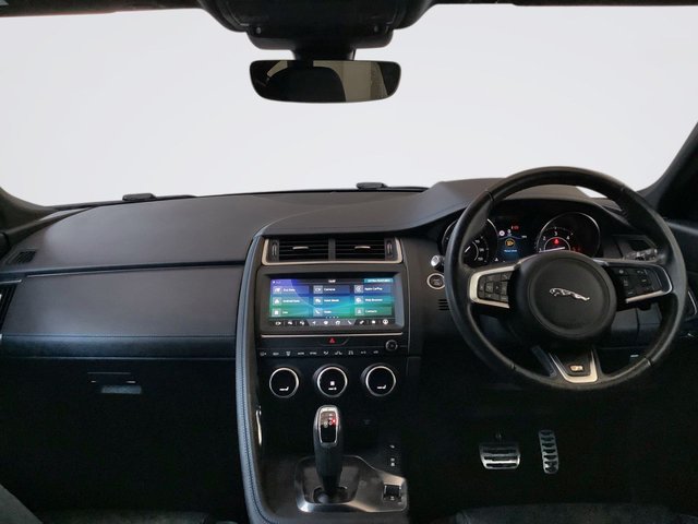 2019 Jaguar E-Pace 2L R-Dynamic Se 5dr - Photo 3