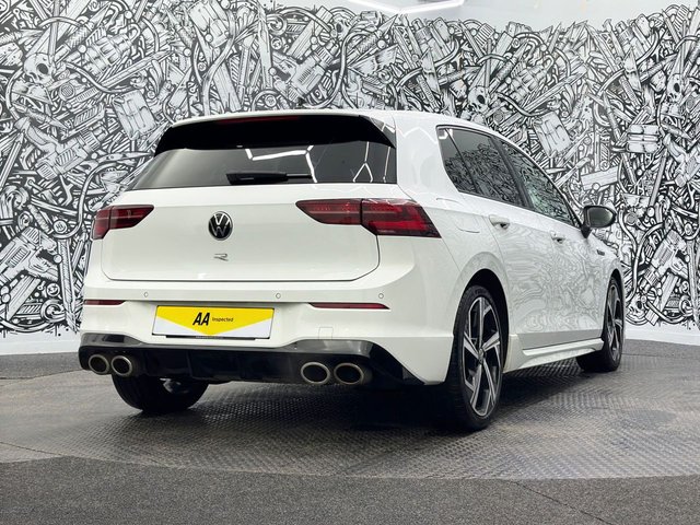 2021 Volkswagen Golf 2L R 5dr - Photo 8