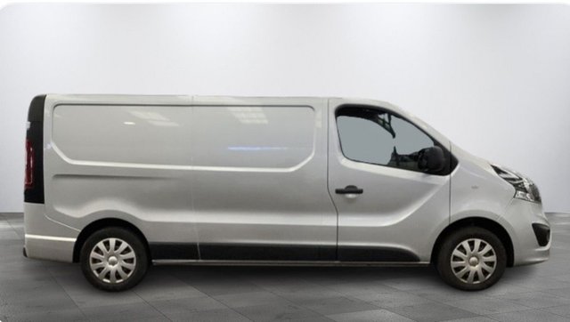 2019 Vauxhall Vivaro 1.6L Sportive 5dr - Photo 6