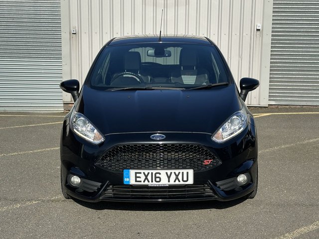 2016 FORD FIESTA - Photo 8