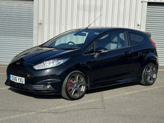 2016 FORD FIESTA