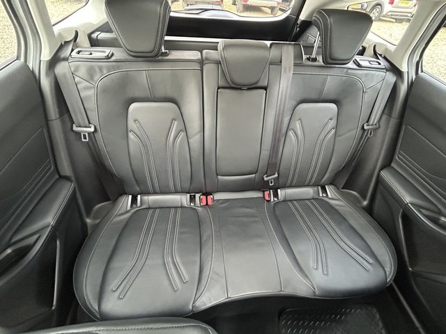 2020 FORD FOCUS - Photo 11