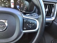 USED 2019 68 VOLVO V60 2.0 D4 Momentum Estate 5dr Diesel Auto Euro 6 (s/s) (190 ps) DRIVE MODE SELECTION