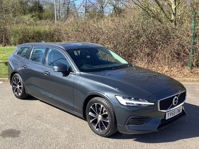 2019 VOLVO V60 - Photo 7
