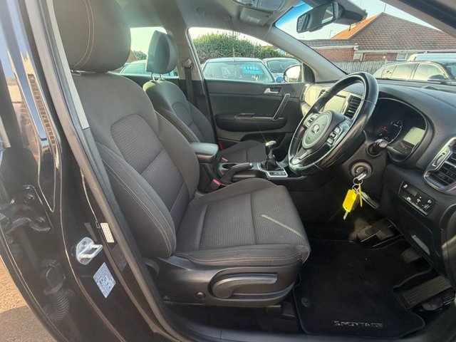 2016 Kia Sportage 1.7L 2 5dr - Photo 4