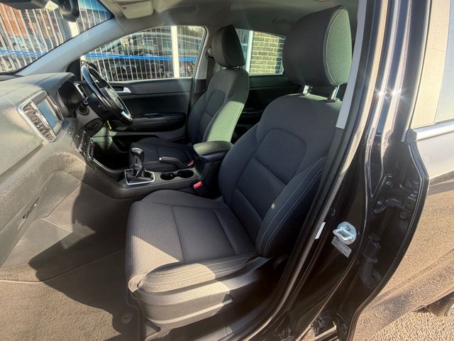 2016 Kia Sportage 1.7L 2 5dr - Photo 9