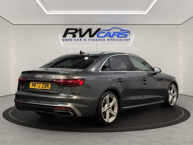 2022 Audi A4 2L S Line 4dr - Photo 5