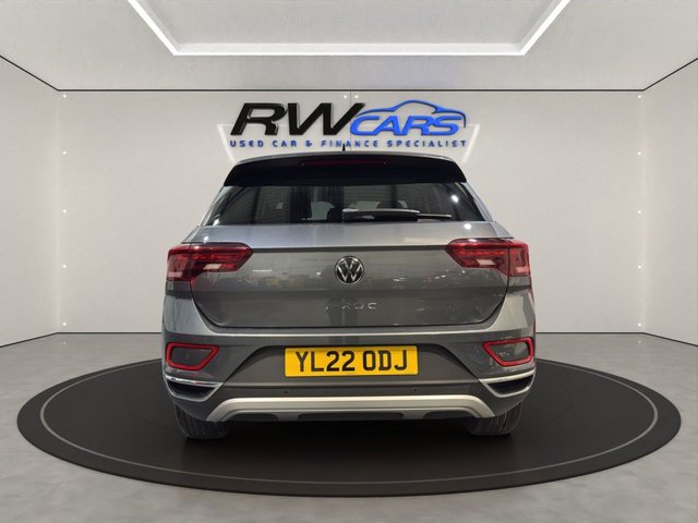 2022 Volkswagen T-Roc 1L Style 5dr - Photo 4
