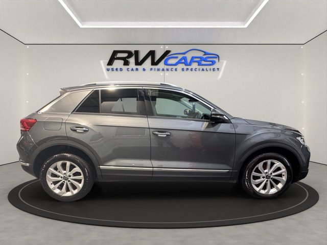 2022 Volkswagen T-Roc 1L Style 5dr - Photo 6