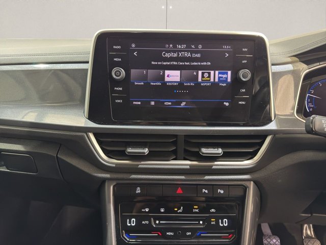 2022 Volkswagen T-Roc 1L Style 5dr - Photo 10