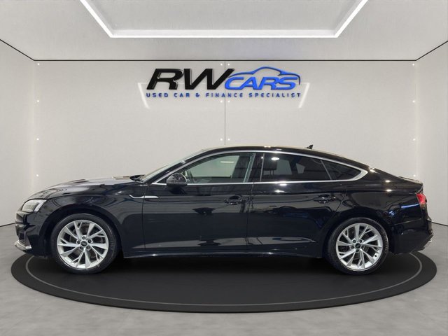 2023 Audi A5 2L Sport 5dr - Photo 2