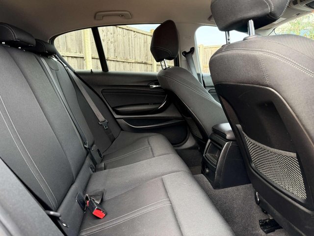 2019 BMW 1 Series - Photo 9