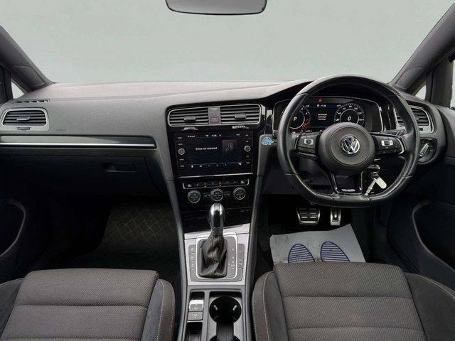 2019 Volkswagen Golf 2L R 5dr - Photo 11