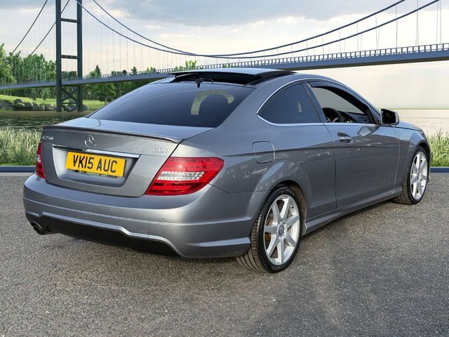 2015 Mercedes-Benz C-CLASS - Photo 4