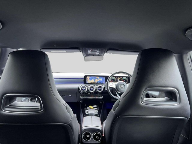 2018 Mercedes-Benz A-Class 1.3L Amg Line 5dr - Photo 11