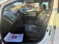 USED 2016 16 KIA CEED 1.6 CRDi 4 Tech Sportswagon 5dr Diesel Manual Euro 6 (s/s) (134 bhp) 2 OWNERS FROM NEW* FULL KIA SERVICE HISTORY* PANORAMIC SUNROOF* SAT NAV* PARKING SENSORS* REVERSING CAMERA* CRUISE CONTROL* ELECTRIC HANDBRAKE* PARK / SPEED / LANE ASSIST