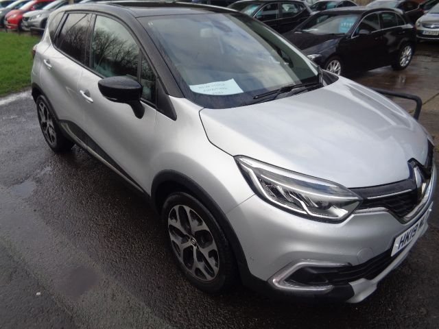 2019 RENAULT CAPTUR 1.5 dCi ENERGY GT Line SUV 5dr Diesel Manual Euro 6 (s/s) (90 ps) SAT NAV - Photo 2