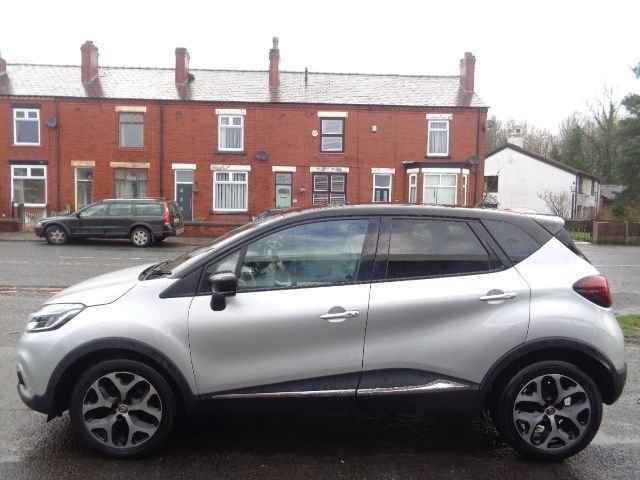 2019 RENAULT CAPTUR 1.5 dCi ENERGY GT Line SUV 5dr Diesel Manual Euro 6 (s/s) (90 ps) SAT NAV - Photo 5