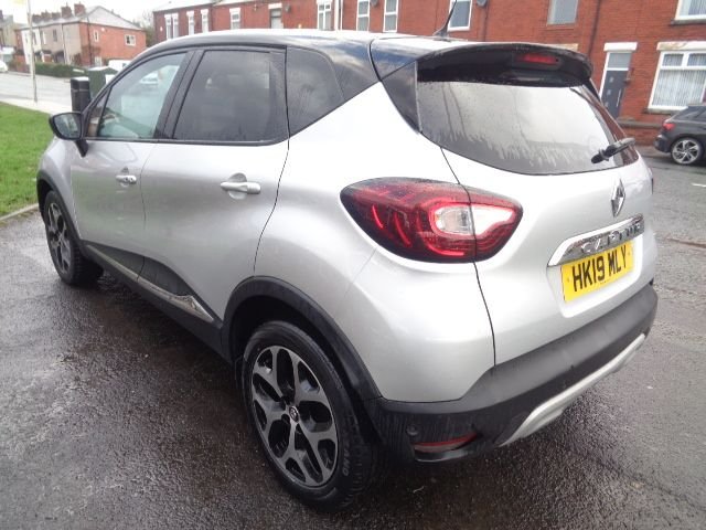 2019 RENAULT CAPTUR 1.5 dCi ENERGY GT Line SUV 5dr Diesel Manual Euro 6 (s/s) (90 ps) SAT NAV - Photo 6