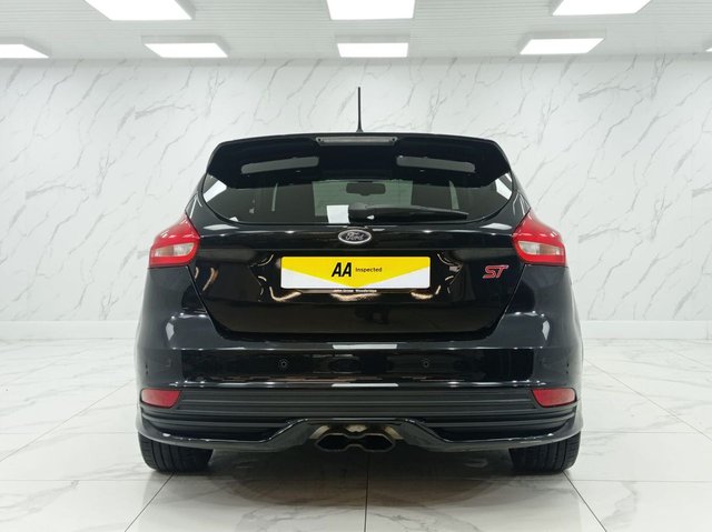 2018 Ford Focus 2L St-2 5dr - Photo 8