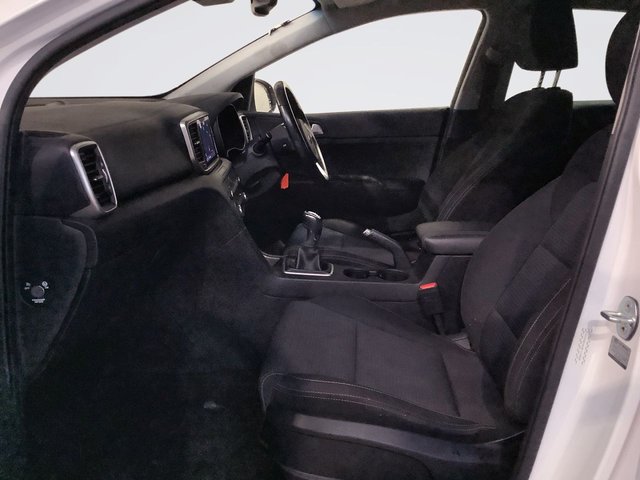 2021 Kia Sportage 1.6L 2 5dr - Photo 10