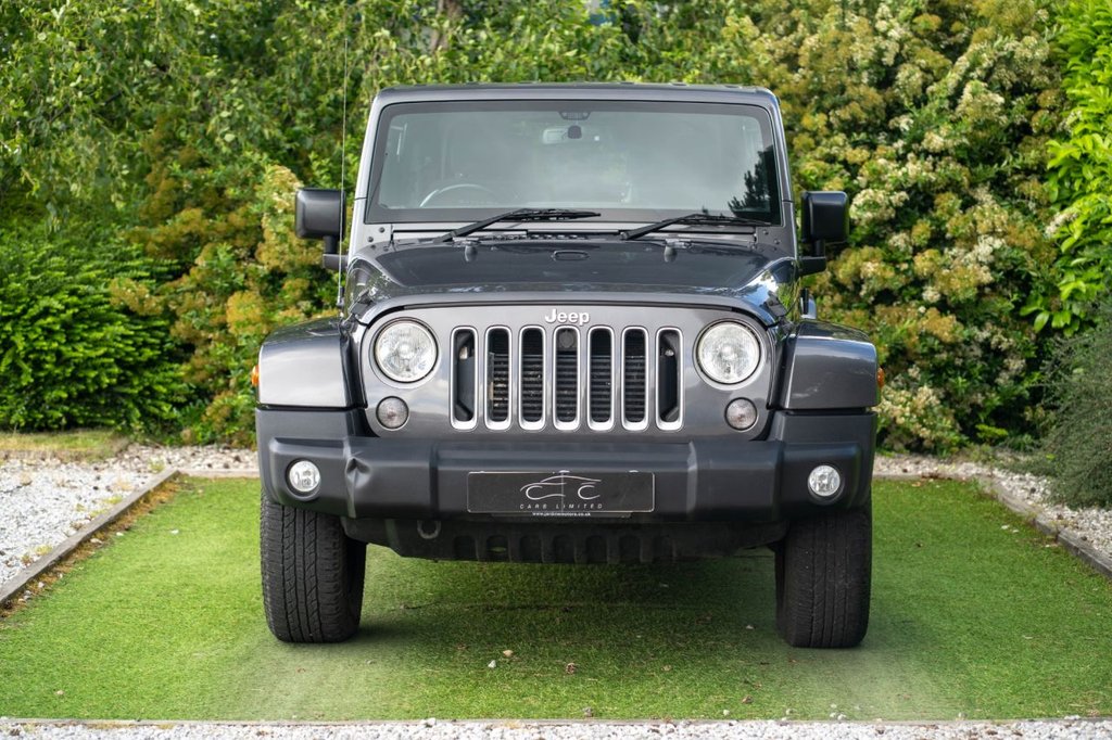 USED 2018 JEEP WRANGLER 2.8 CRD Sahara SUV 2dr Diesel Auto 4WD Euro 6 (197 bhp) A VERY CLEAN EXAMPLE WITH AN EXCELLENT SERVICE HISTORY INCLUDING FULL SERVICE WITH TIMING BELT JUST REPLACED
