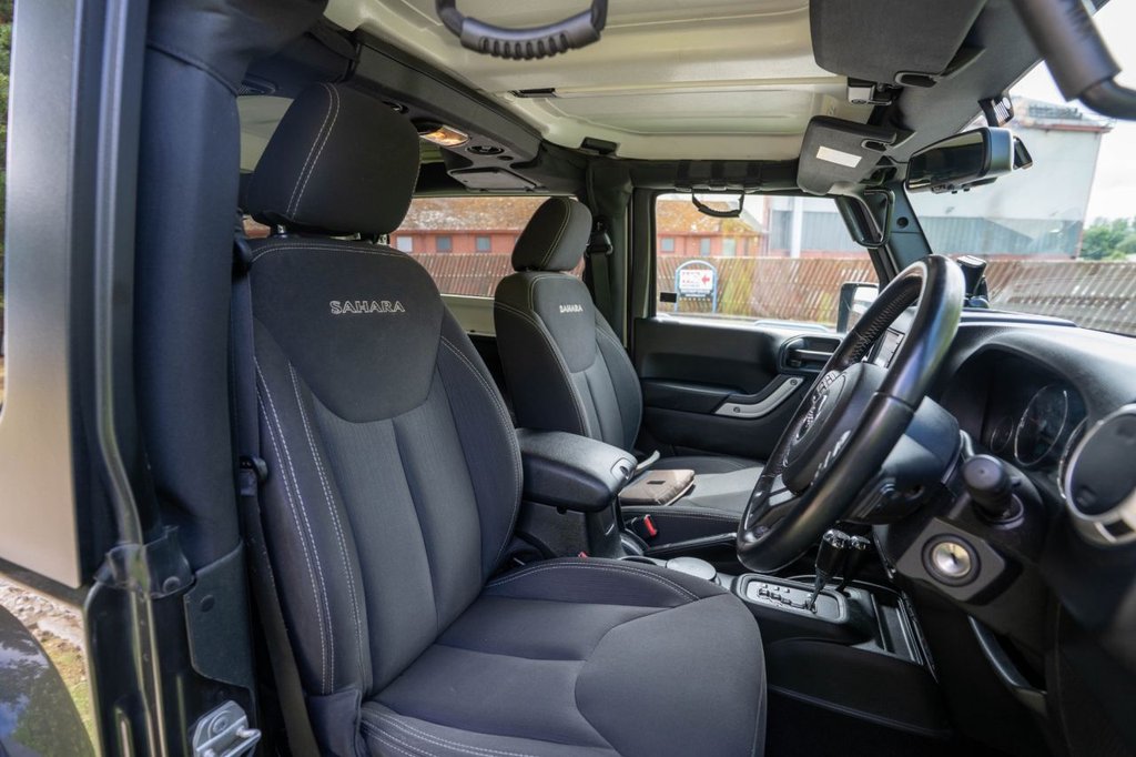 USED 2018 JEEP WRANGLER 2.8 CRD Sahara SUV 2dr Diesel Auto 4WD Euro 6 (197 bhp) A VERY CLEAN EXAMPLE WITH AN EXCELLENT SERVICE HISTORY INCLUDING FULL SERVICE WITH TIMING BELT JUST REPLACED