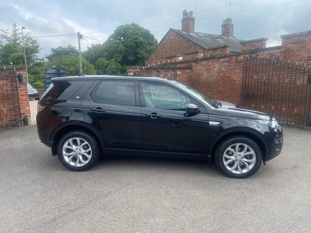 2017 Land Rover Discovery Sport 2L Hse 5dr - Photo 4