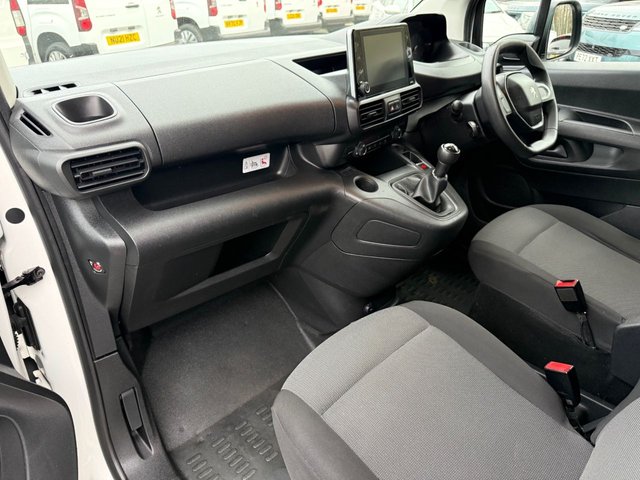 2021 PEUGEOT PARTNER 1.5 BlueHDi 850 Professional Premium Long Crew Van Double Cab 6dr Diesel Manual LWB Euro 6 - Photo 11