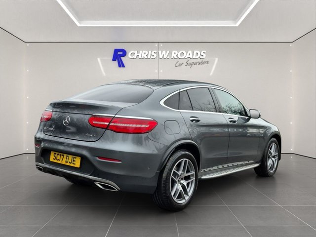 2017 Mercedes-Benz Glc 3L Amg Line 5dr - Photo 11