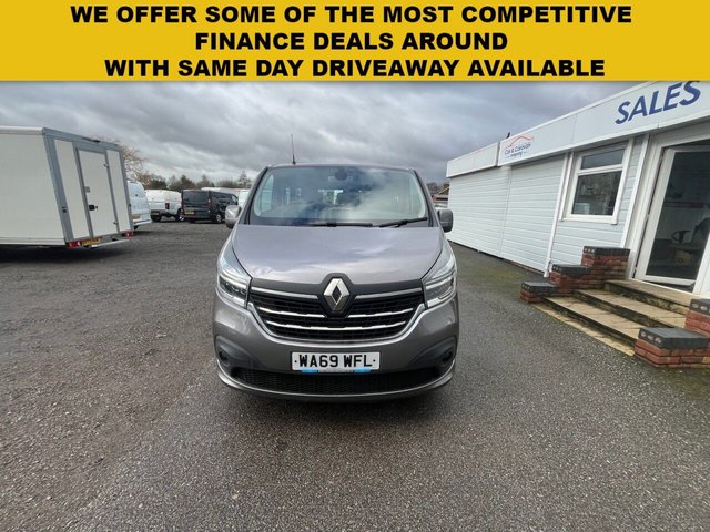 2019 Renault Trafic 2L Sport Nav 4dr - Photo 2