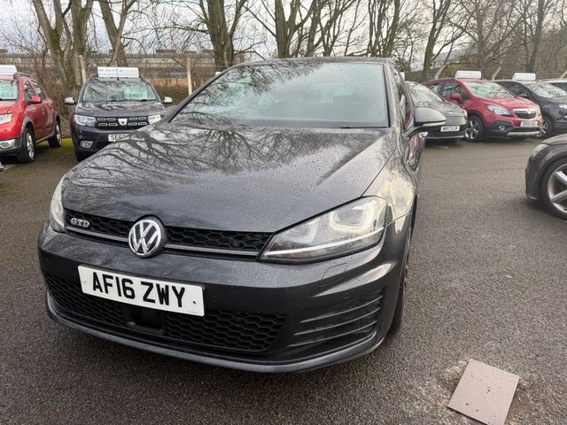 2016 VOLKSWAGEN GOLF - Photo 2