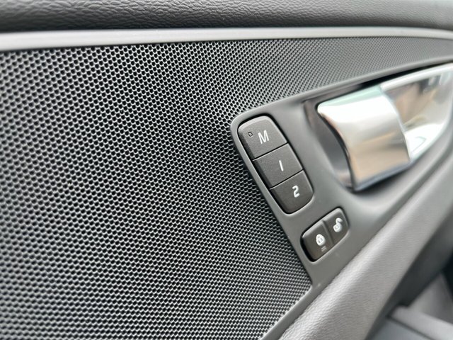 2021 VOLVO XC60 2021 2.0 B5 MHEV Inscription Pro SUV 5dr Petrol Hybrid Auto Euro 6 (s/s) (250 ps) - Photo 8