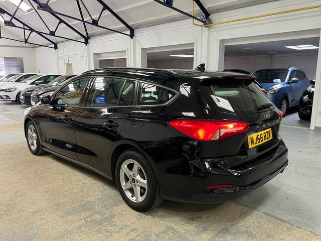 2018 Ford Focus - Photo 11