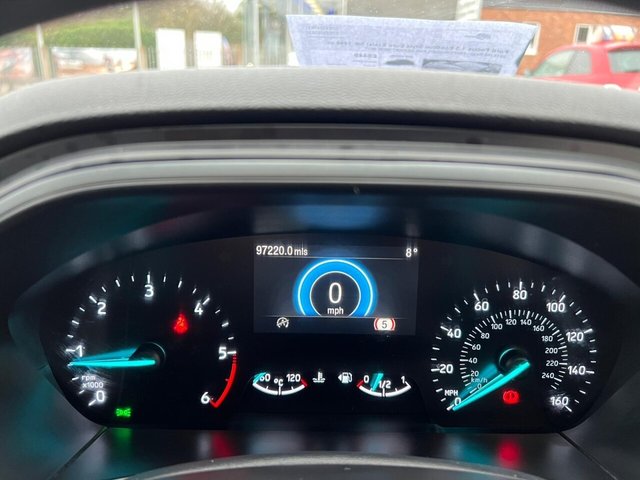 2018 Ford Focus - Photo 3