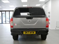 USED 2021 71 NISSAN NAVARA 2.3 DCI 190 BHP N-GUARD 4WD AUTOMATIC GLAZED CANOPY 6 X DEALER SERVICES | GLAZED CANOPY