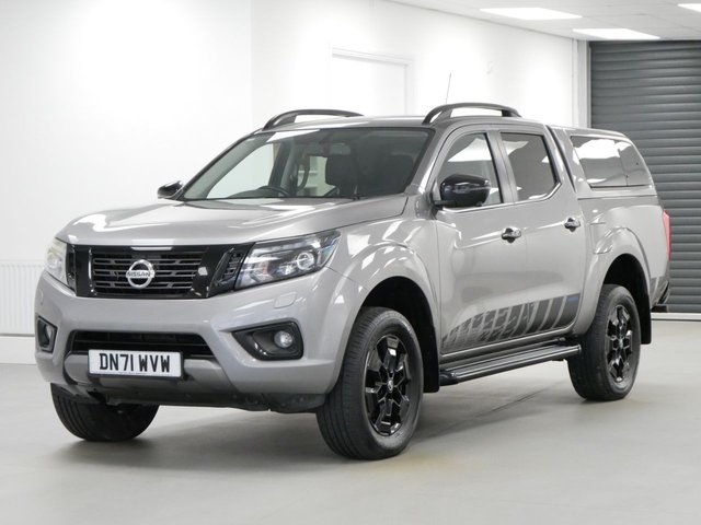 View our Nissan Navara 2.3 DCI 190 BHP N-GUARD 4WD AUTOMATIC GLAZED CANOPY