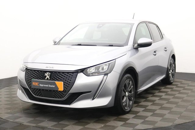 2021 Peugeot E-208 - Photo 9