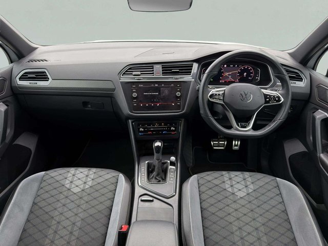 2023 Volkswagen Tiguan 1.5L R-Line 5dr - Photo 12