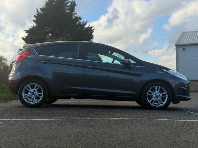 2016 65 Ford Fiesta 1.0T EcoBoost Zetec Hatchback 5dr Petrol Manual Euro 6 (s/s) (100 ps)