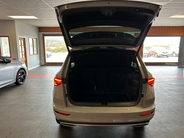 2024 SKODA KAROQ - Photo 6