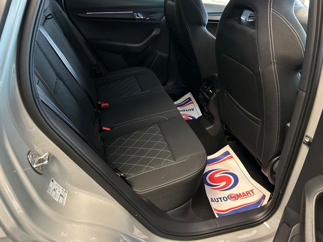 2024 SKODA KAROQ - Photo 8