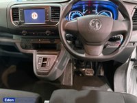 USED 2022 72 VAUXHALL Vivaro Life Electric 50kWh Combi MPV 5dr Electric Auto LWB (9 Seat, 11kW Charger) (136 ps) 9 SEAT FULL ELECTRIC
