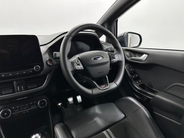 2023 Ford Fiesta - Photo 11