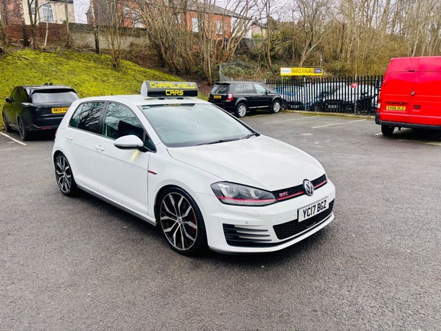 2017 VOLKSWAGEN GOLF