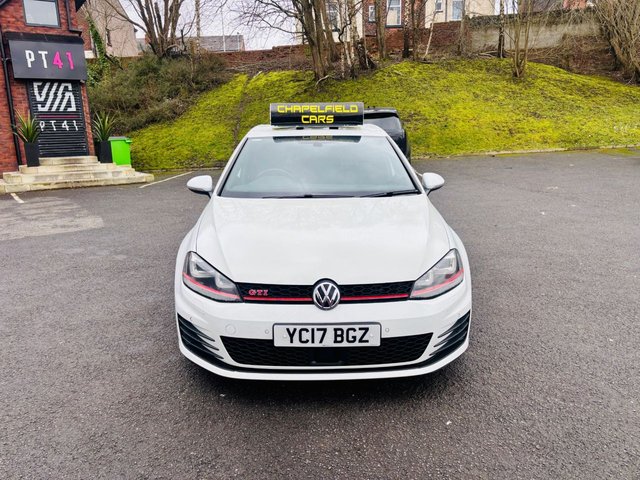 2017 VOLKSWAGEN GOLF 2017 2.0 TSI BlueMotion Tech GTI Hatchback 5dr Petrol DSG Euro 6 (s/s) (220 ps) - Photo 2