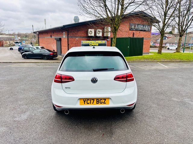 2017 VOLKSWAGEN GOLF 2017 2.0 TSI BlueMotion Tech GTI Hatchback 5dr Petrol DSG Euro 6 (s/s) (220 ps) - Photo 4