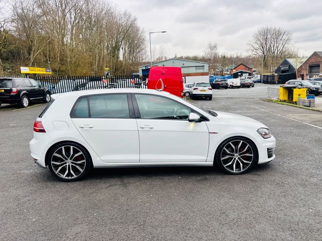 2017 VOLKSWAGEN GOLF 2017 2.0 TSI BlueMotion Tech GTI Hatchback 5dr Petrol DSG Euro 6 (s/s) (220 ps) - Photo 7