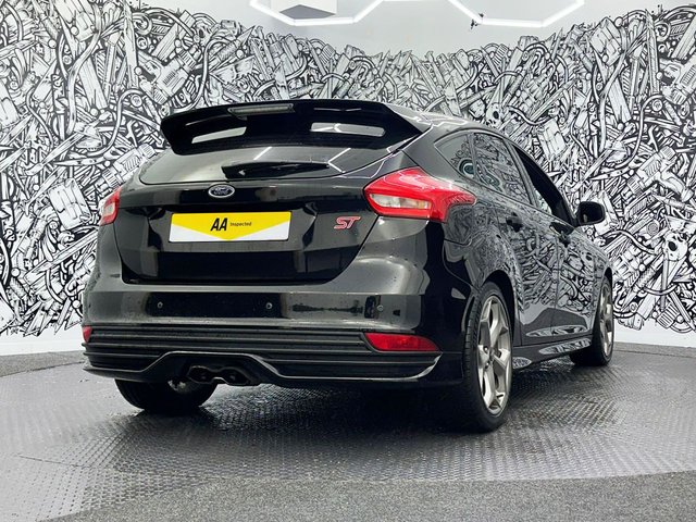 2018 Ford Focus 2L St-2 5dr - Photo 8